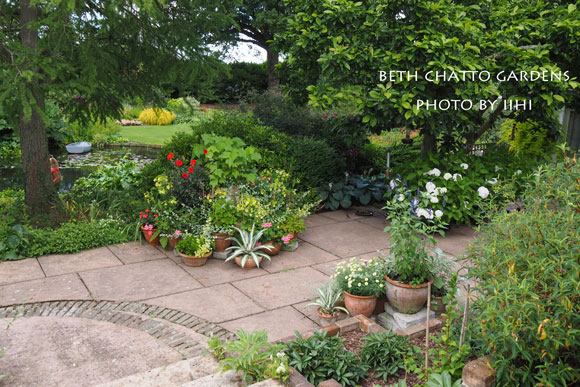 2014julyBethChattoGardens42.jpg