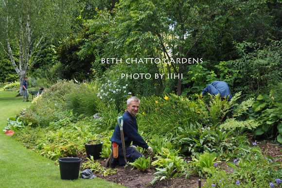 2014julyBethChattoGardens46.jpg