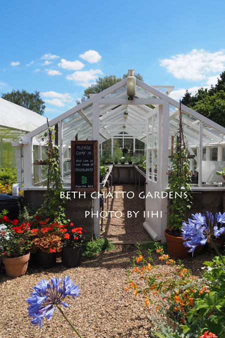 2014julyBethChattoGardens49.jpg