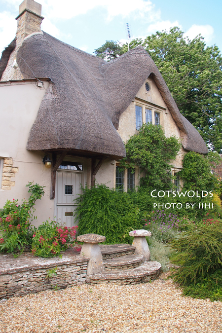 Cotswoldshouses.jpg