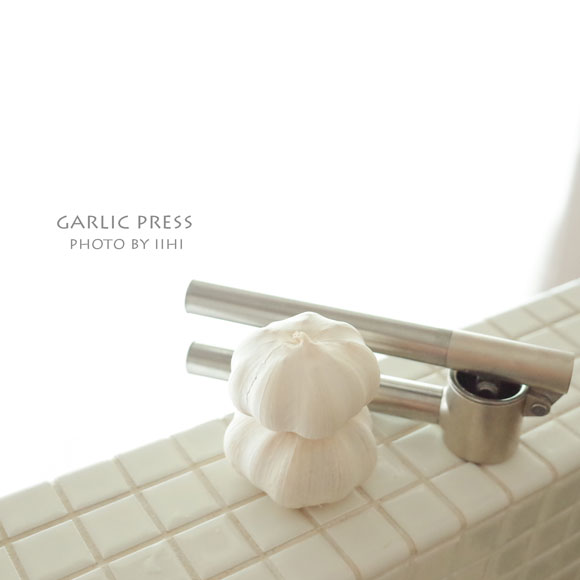 Garlicpressikea.jpg
