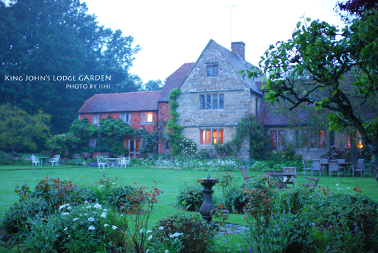 KingJohn'sLodgeGARDEN.jpg