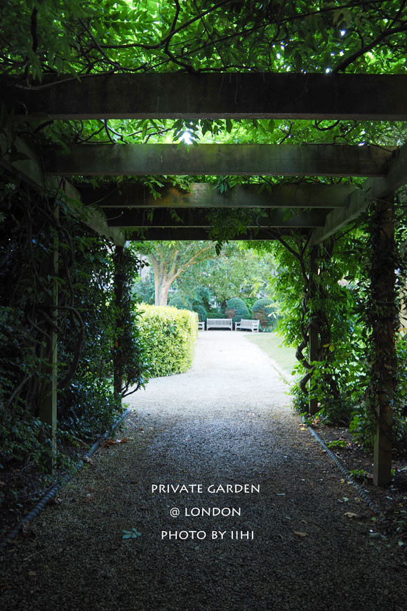 PrivateGardenJuly2014_006.jpg