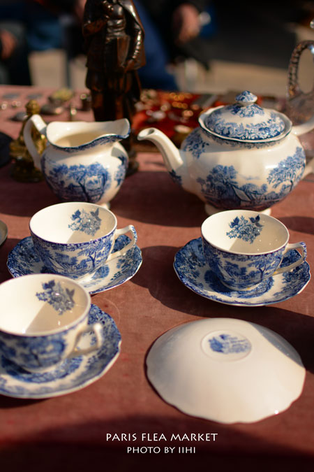 paris-fleamarket_iihi.jpg