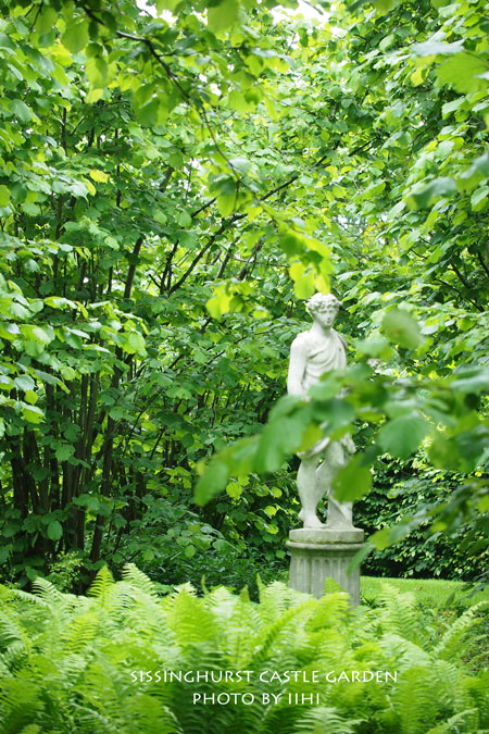 sissinghurstcastle-garden12.jpg