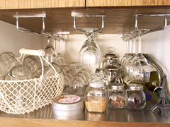 cs01_kitchen_glass.jpg