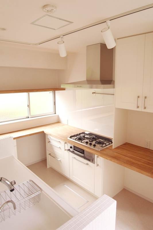 IKEAとパナソニックをカスタマイズしたキッチン